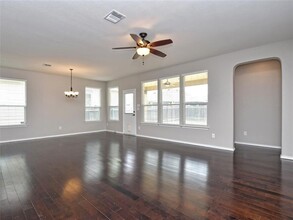 12401 Dwight Eisenhower St in Manor, TX - Building Photo - Building Photo