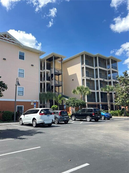 3050 Pirates Retreat Ct in Kissimmee, FL - Building Photo