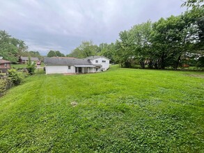 1031 Depauw Dr in Fairfield, OH - Building Photo - Building Photo
