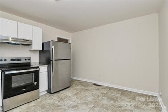 518 Echodale Dr in Charlotte, NC - Building Photo - Building Photo