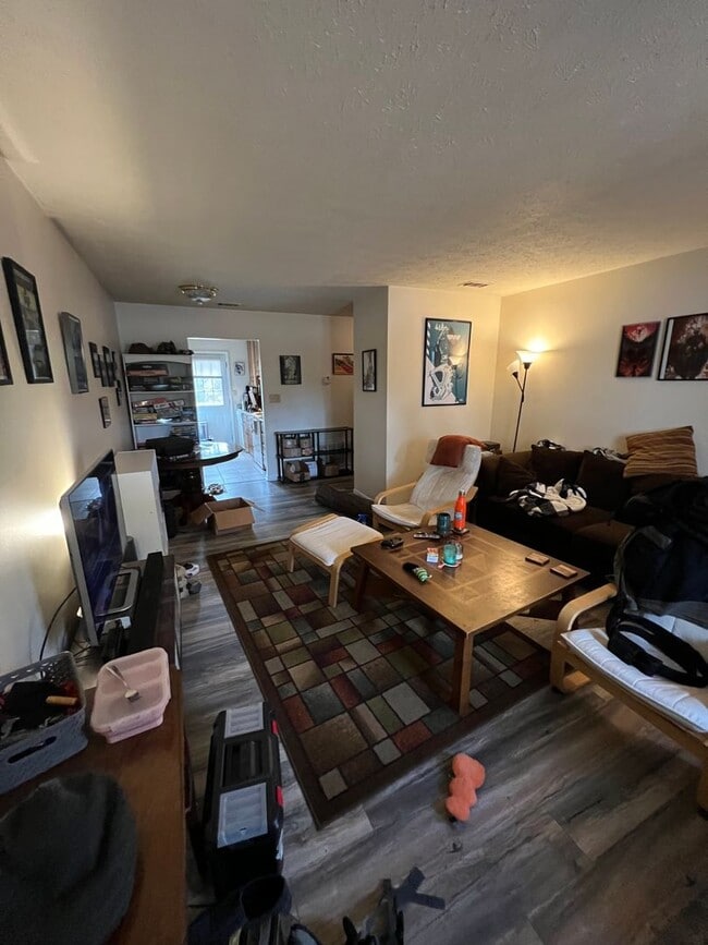 637 Whit Davis Rd in Athens, GA - Building Photo - Building Photo