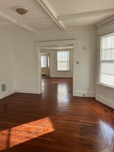 1560 Ella T Grasso Blvd in New Haven, CT - Building Photo - Building Photo