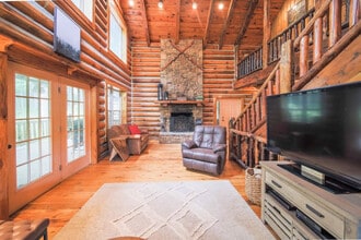 259 Black Bear Dr in Mars Hill, NC - Building Photo - Building Photo