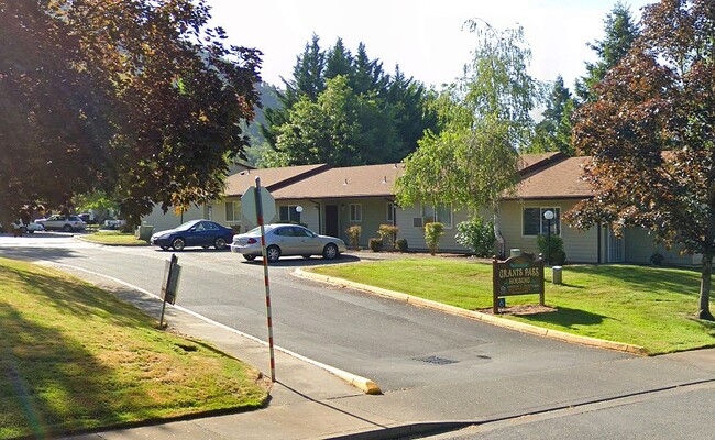 property at 1465 NE 10th St