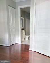 5573 Seminary Rd in Falls Church, VA - Building Photo - Building Photo