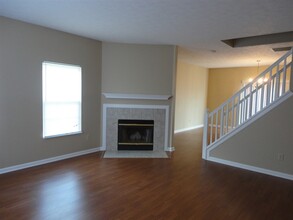 6905 N Garland Ct in McCordsville, IN - Building Photo - Building Photo