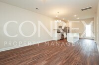 114 Pinewind Wy photo'