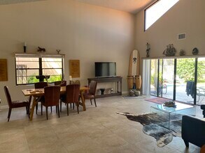 2579 La Lique Cir in West Palm Beach, FL - Building Photo - Building Photo