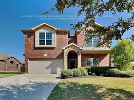 3016 Stonecrop Trail in Argyle, TX - Building Photo