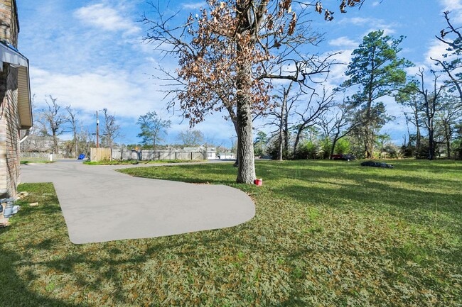 3130 Old Houston Rd in Huntsville, TX - Building Photo - Building Photo