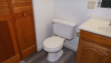 1204 Spring St, Unit 1204 in Black Earth, WI - Building Photo - Building Photo