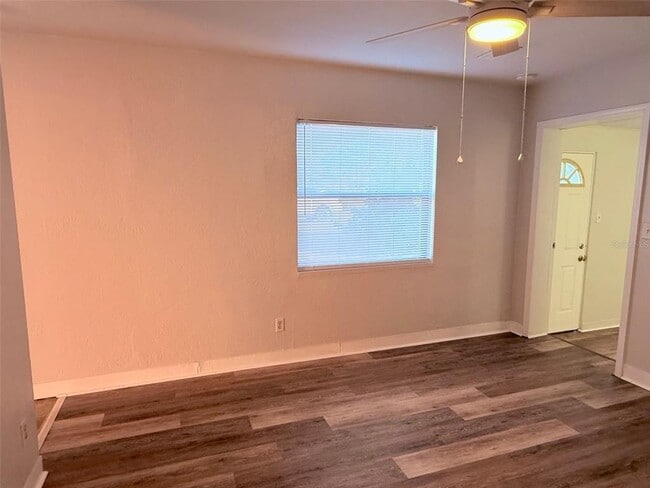 1544 77th Ave N in St. Petersburg, FL - Building Photo - Building Photo