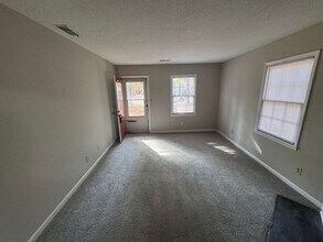 2257 Sherwood Ave-Unit -2257 in Tarboro, NC - Foto de edificio - Building Photo