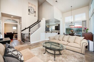 213 Pacific Oak Ct in Folsom, CA - Building Photo - Building Photo