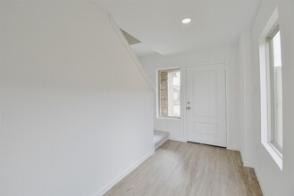 18546 Cepagatti Dr in New Caney, TX - Building Photo - Building Photo