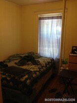 126 Warren St, Unit 11 in Boston, MA - Building Photo