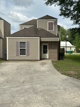 111 Village Square Dr in Broussard, LA - Building Photo - Building Photo