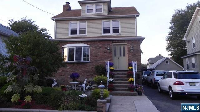 property at 22 Heuer St