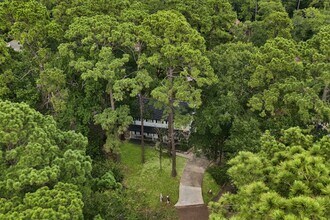 553 Cane River Ln in Conroe, TX - Building Photo - Building Photo