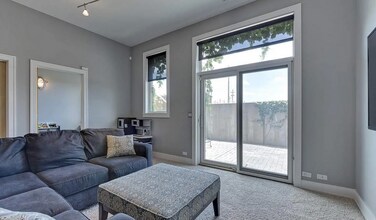 908 S 12th Ct in Omaha, NE - Building Photo - Building Photo