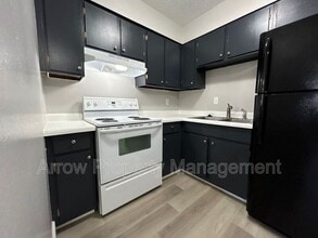 1010 N 16th St in Clarinda, IA - Building Photo - Building Photo