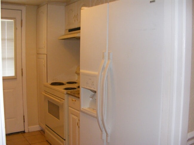 7037 Chasewood Dr in Missouri City, TX - Building Photo - Building Photo