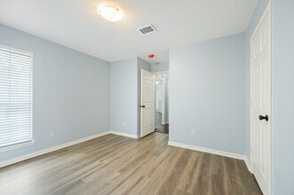 5827 Willow Park Dr in Richmond, TX - Building Photo - Building Photo