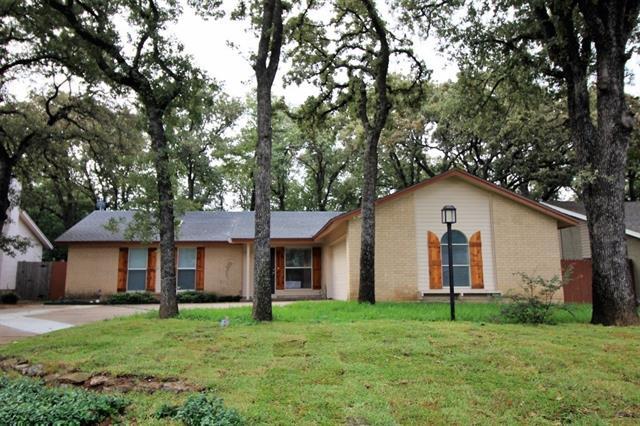 3412 Bristol Dr in Arlington, TX - Building Photo