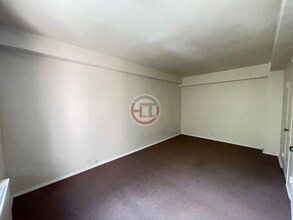 1595 Metropolitan Ave-Unit -3D in Bronx, NY - Building Photo - Building Photo