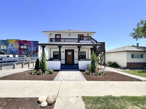 780 Forest St, Unit C in Reno, NV - Building Photo - Building Photo