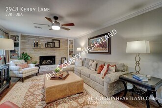 2948 Kerry Ln in The Village, OK - Building Photo - Building Photo