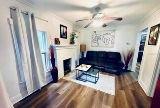 7105 N 10th St in Tampa, FL - Building Photo - Building Photo