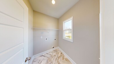 455 Mattingly Dr in Clarksville, TN - Building Photo - Building Photo