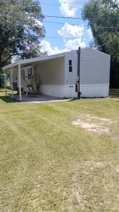 143 Laurence Ct in Lake City, FL - Building Photo