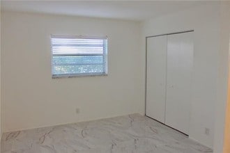1400 NE 53rd Ct in Fort Lauderdale, FL - Building Photo - Building Photo