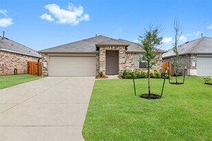 40491 Gdn Hts Ln in Magnolia, TX - Building Photo