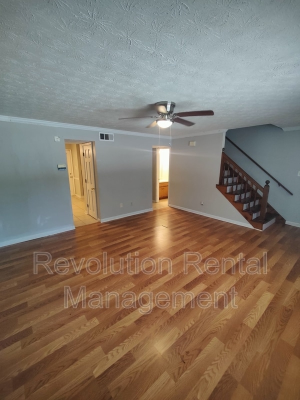 2140 Kings Gate Cir SW in Snellville, GA - Building Photo - Building Photo