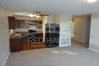 1040 Prior Ave in Coolidge, AZ - Foto de edificio - Building Photo