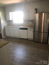 6907 Carriageway Ln in Charlotte, NC - Building Photo - Building Photo