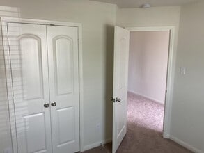 8418 Hannah Rd in Mont Belvieu, TX - Building Photo - Building Photo