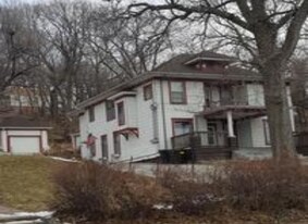 205 Park Ave, Unit #3 in Council Bluffs, IA - Building Photo