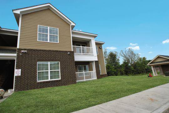 Concord Gardens in Clarksville, TN - Foto de edificio - Building Photo