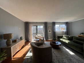 435 N Highland St in Memphis, TN - Building Photo - Building Photo