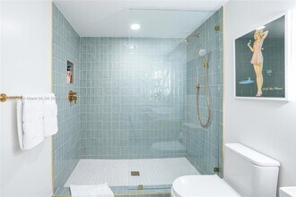 159 NE 6th St, Unit 2901 in Miami, FL - Building Photo - Building Photo