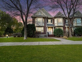 8449 Forestview Ln N in Maple Grove, MN - Building Photo