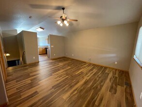 765 Bluegrass Way in Windsor, CO - Building Photo - Building Photo