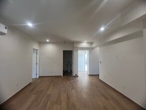 6909 Fulton Ave, Unit 7 in Los Angeles, CA - Building Photo - Building Photo