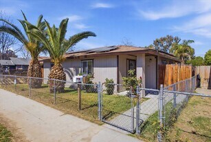 314 Monterey St in Bakersfield, CA - Building Photo