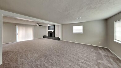 3041 SW 64th Terrace in Oklahoma City, OK - Building Photo - Building Photo