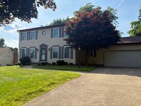 2325 Cold Stream Ave NE in Canton, OH - Building Photo